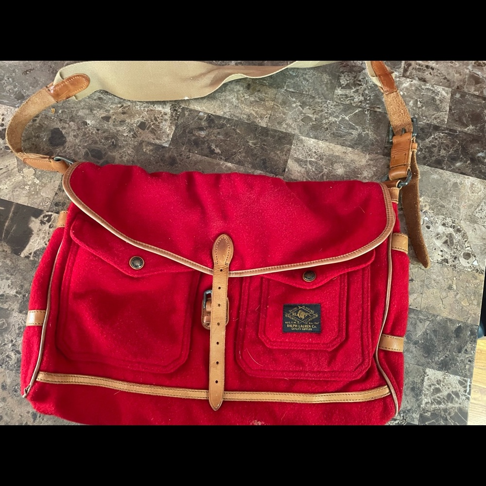 Ralph Lauren Men’s shoulder duffel bag red